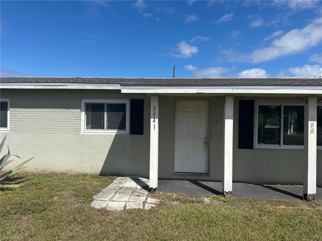 3941 Guava DR NAPLES, FL 34104