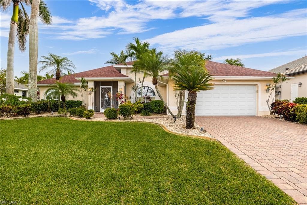 1504 SW 51st LN CAPE CORAL, FL 33914
