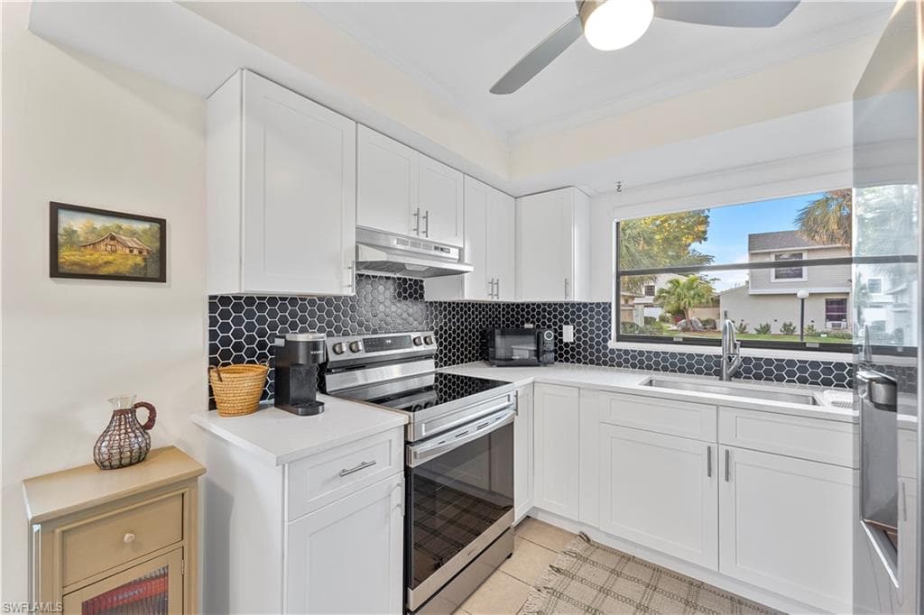1415 COURTYARD TER 60 CAPE CORAL, FL 33914