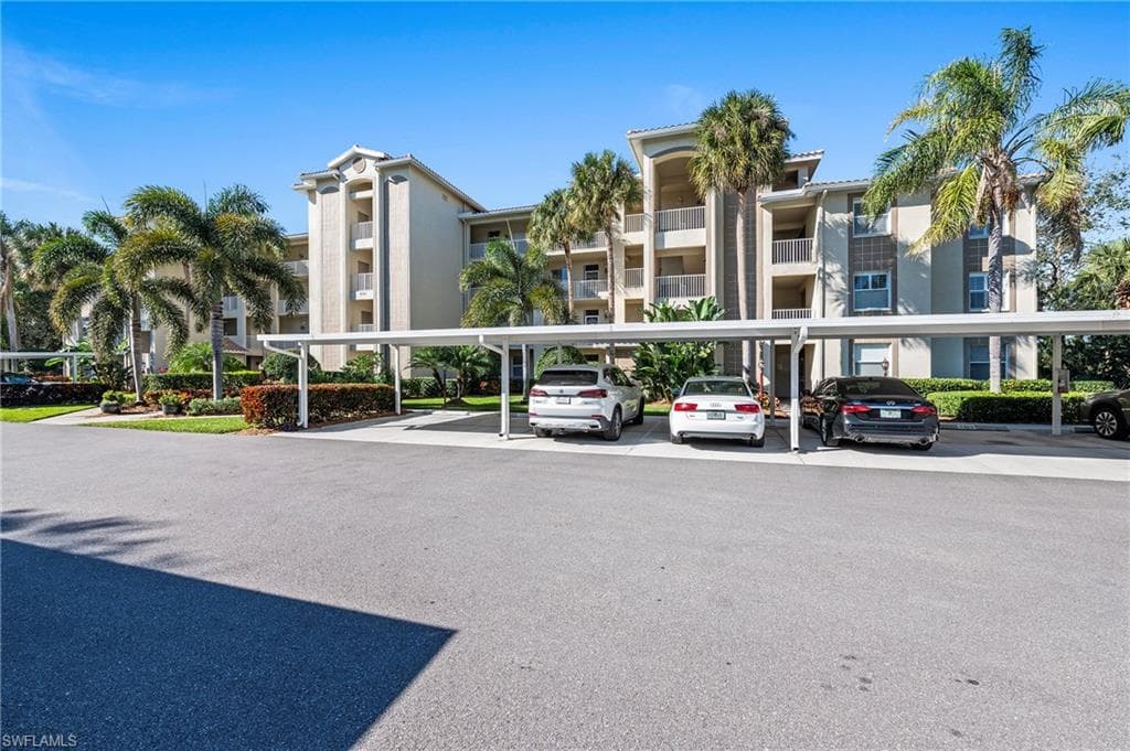 9350 Highland Woods BLVD 4106 BONITA SPRINGS, FL 34135