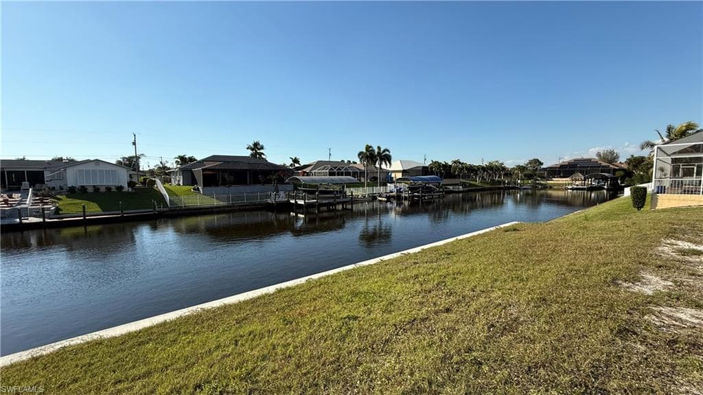 3222 SW 1st PL CAPE CORAL, FL 33914