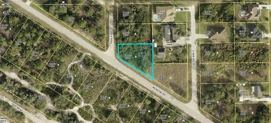 4705 Paula AVE S LEHIGH ACRES, FL 33976