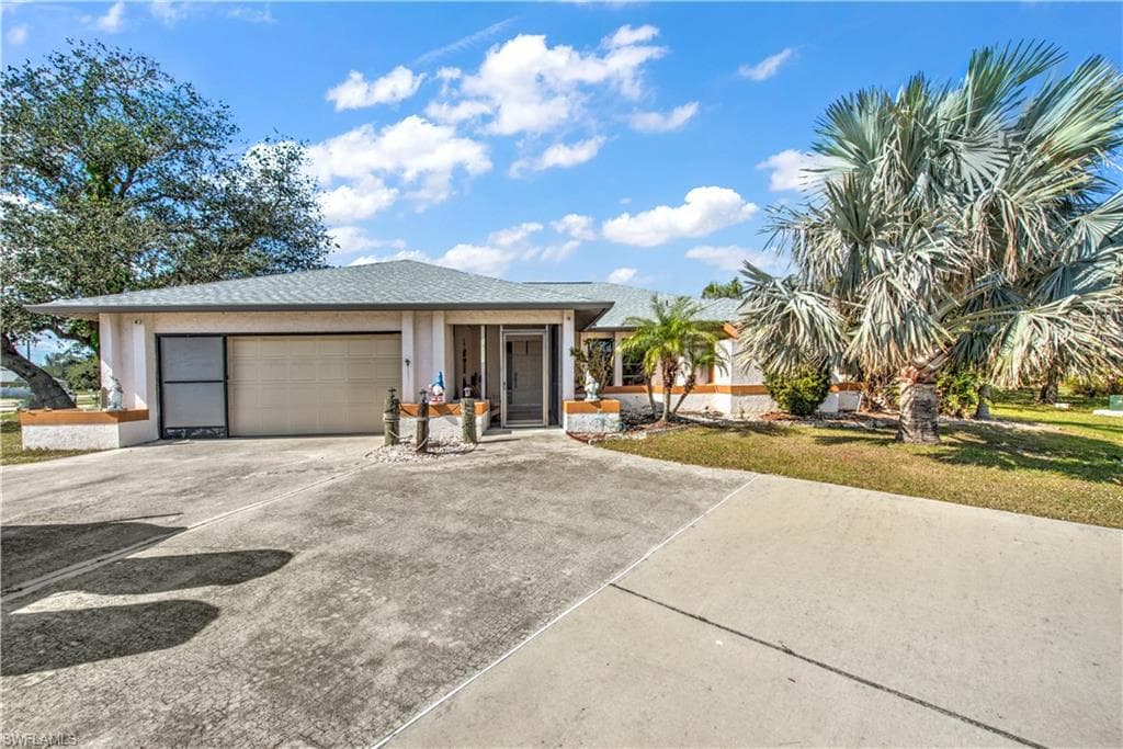 19484 Midway BLVD PORT CHARLOTTE, FL 33948
