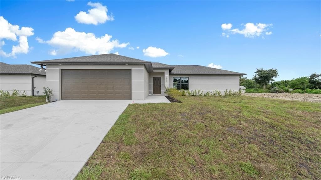 3930 18th ST W LEHIGH ACRES, FL 33971