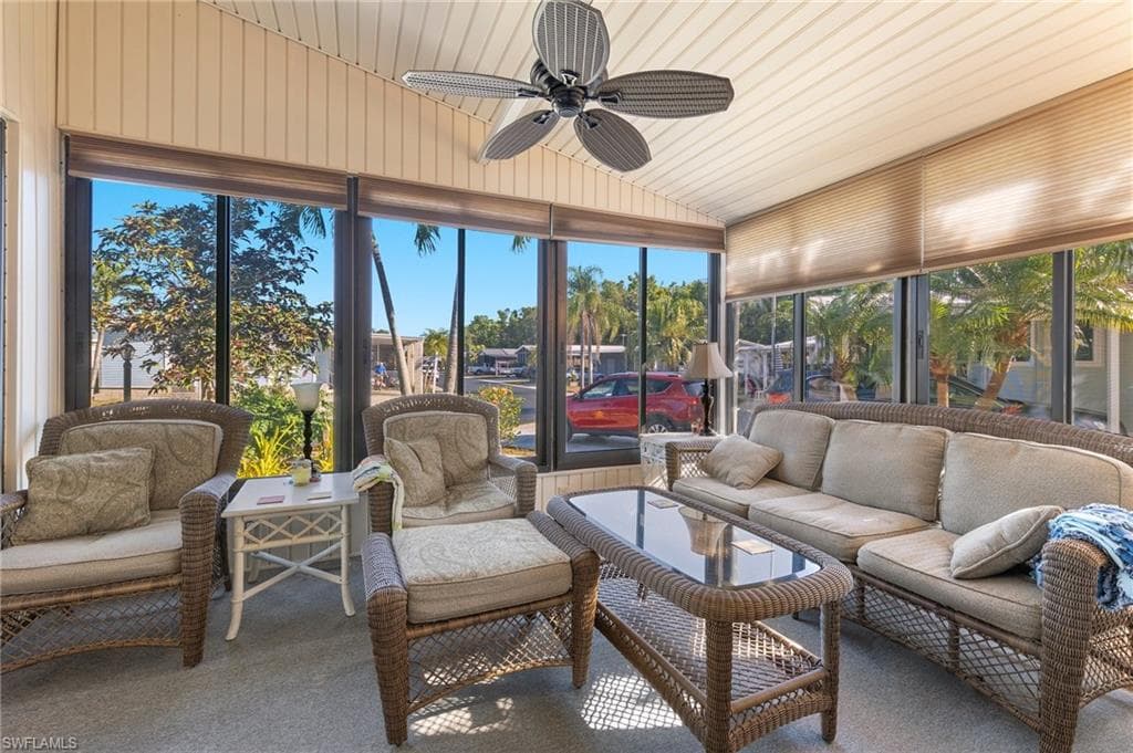 48 Oceans BLVD 48 NAPLES, FL 34104
