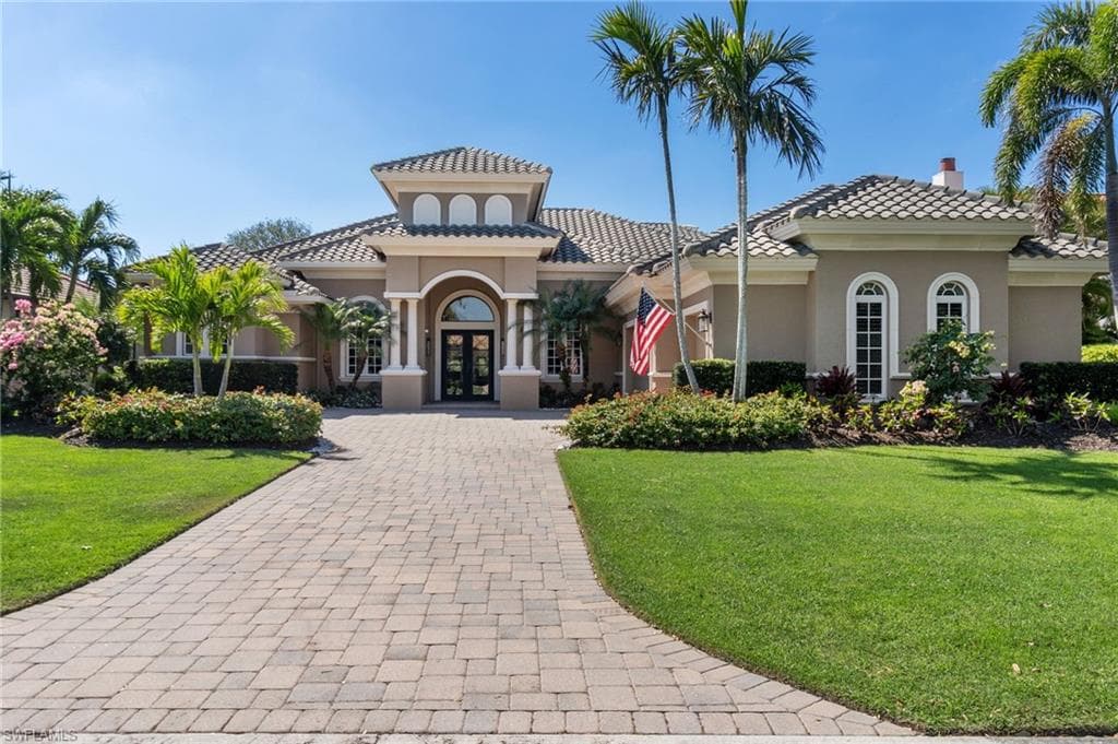 20330 Chapel TRCE ESTERO, FL 33928