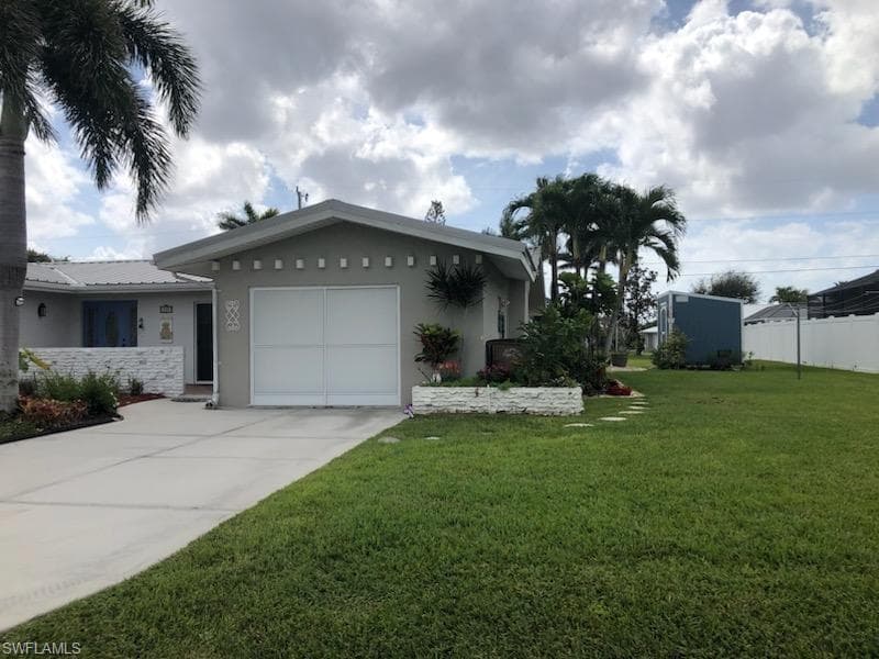 234 SE 44th ST CAPE CORAL, FL 33904