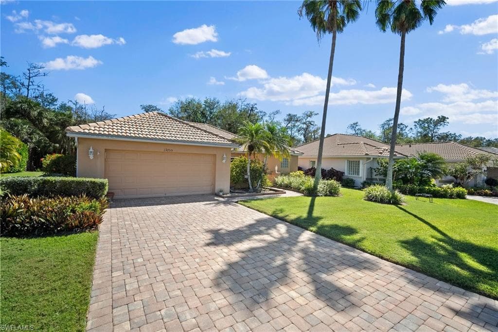 12755 Hunters Ridge DR BONITA SPRINGS, FL 34135