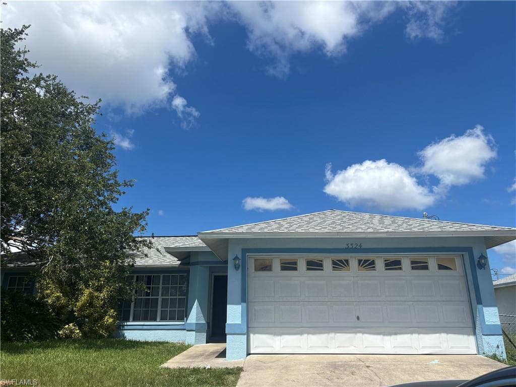 3324 SW 11th CT CAPE CORAL, FL 33914
