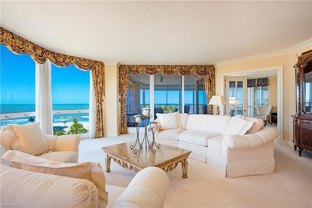 4021 Gulf Shore BLVD N 501 NAPLES, FL 34103