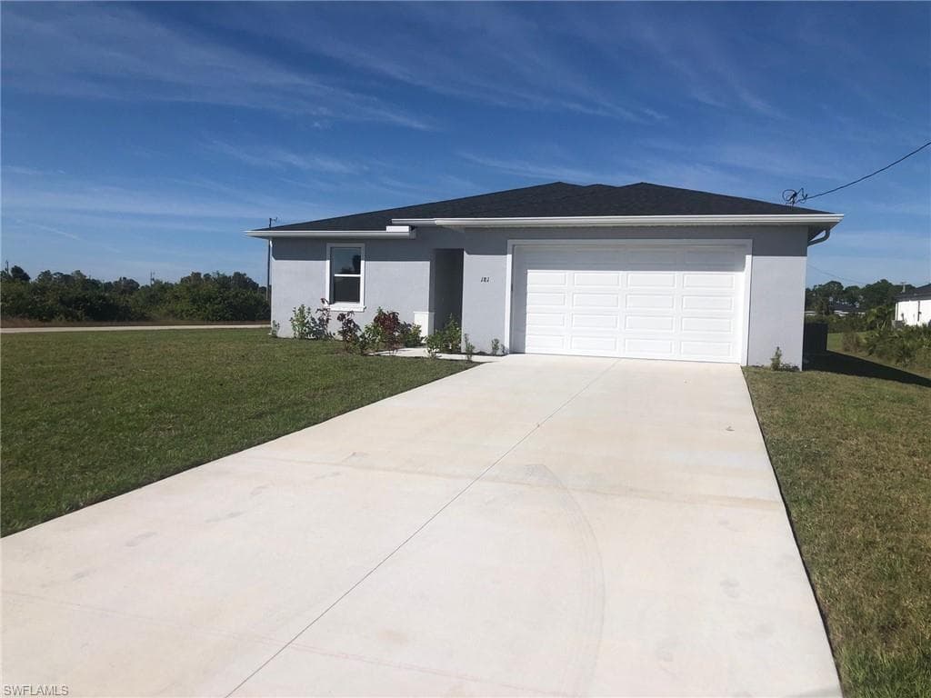 157 Peerless ST LEHIGH ACRES, FL 33974