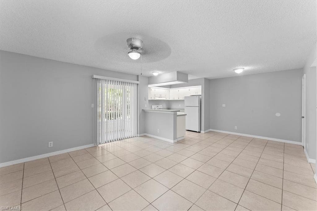 2033 Rookery Bay DR 1704 NAPLES, FL 34114