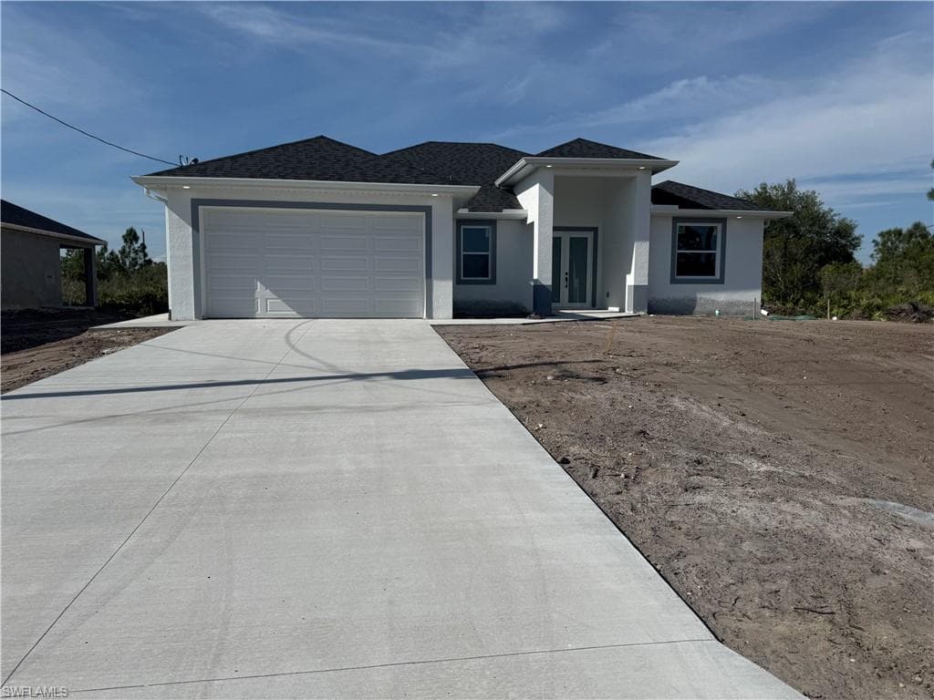 2916 29th ST W LEHIGH ACRES, FL 33971
