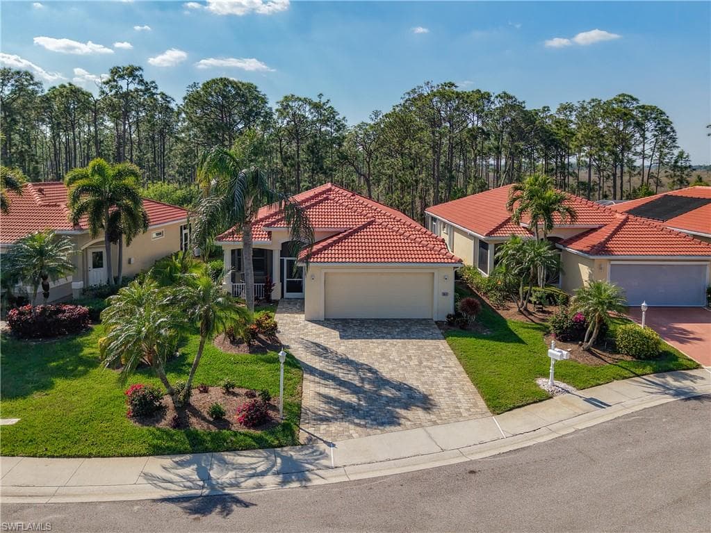 3512 Via Athena NORTH FORT MYERS, FL 33917