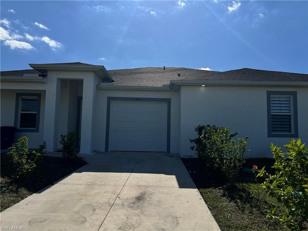 4557 22nd ST SW LEHIGH ACRES, FL 33973