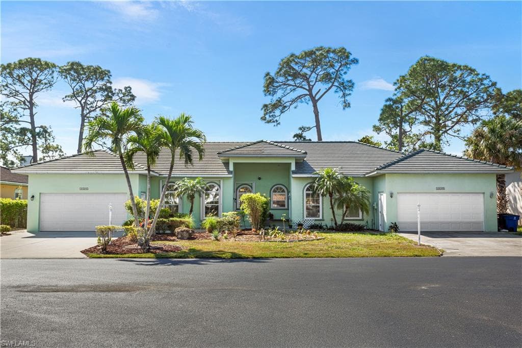 11201 Coimbra LN BONITA SPRINGS, FL 34135
