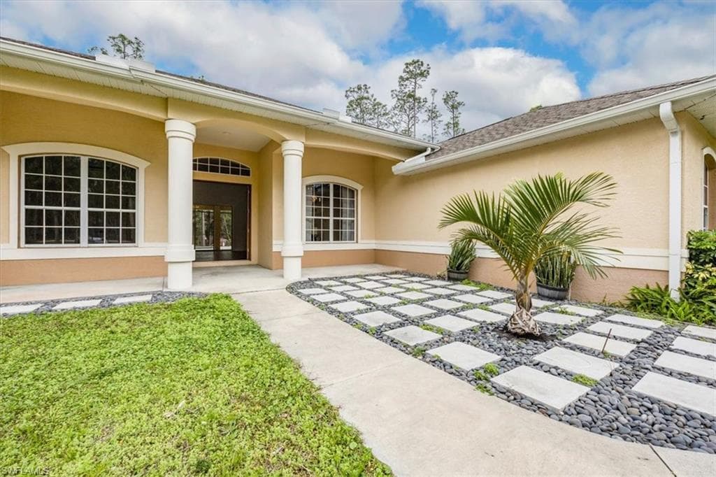 4240 3rd AVE NW NAPLES, FL 34119