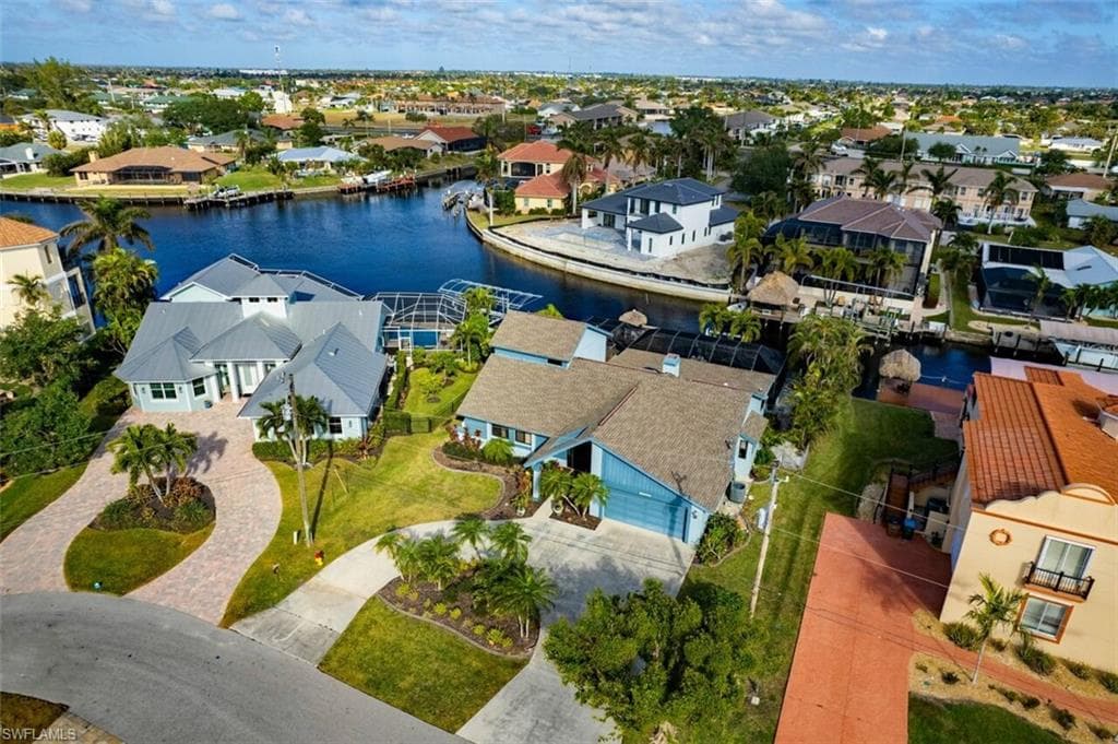 1221 SW 49th ST CAPE CORAL, FL 33914