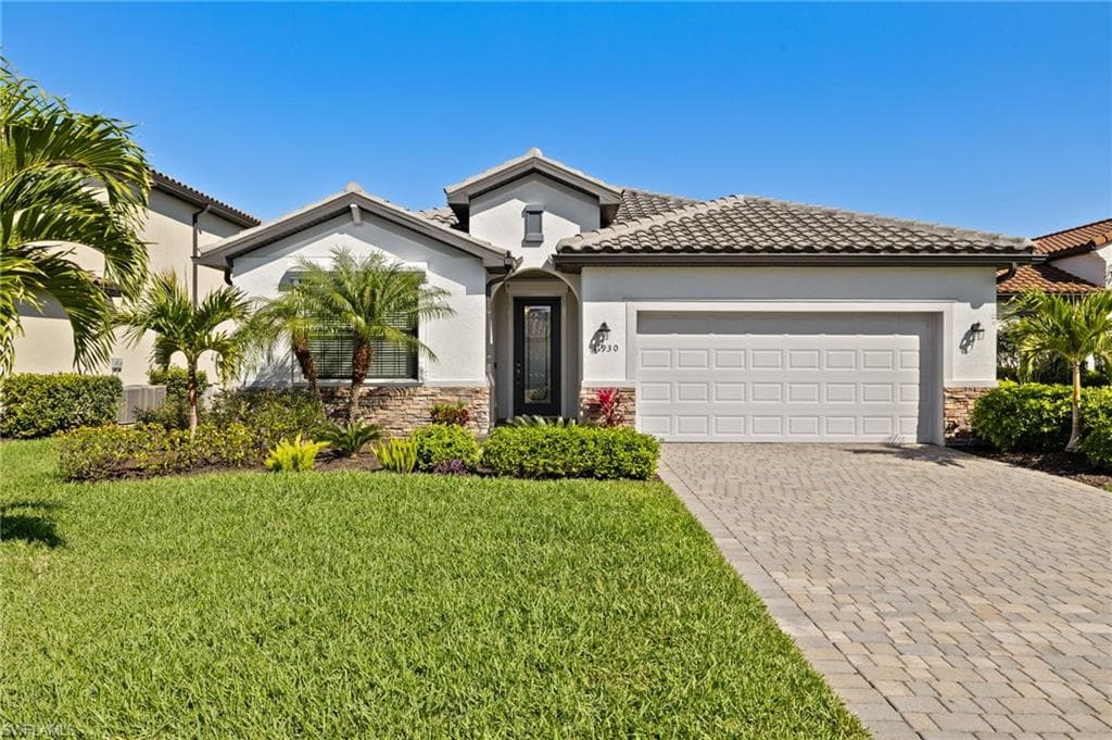 11930 Silver Cobblestone WAY FORT MYERS, FL 33913