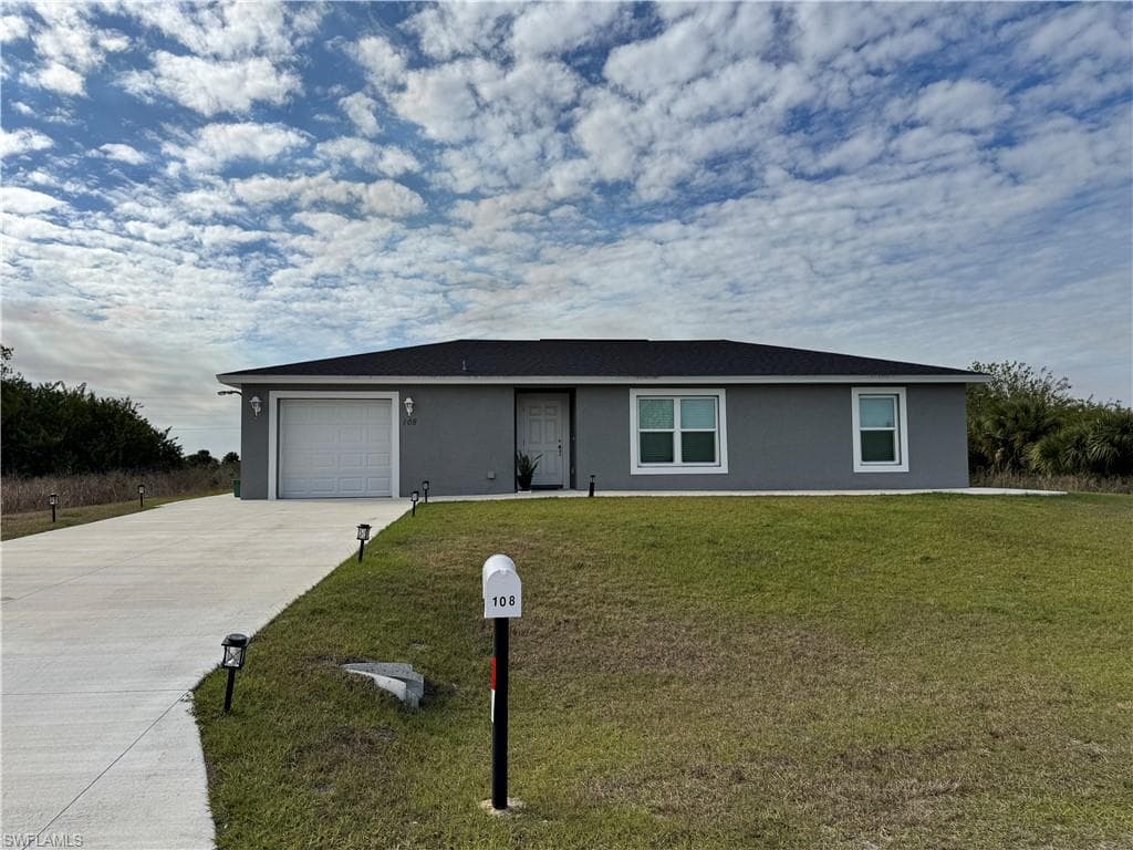 108 Dublin CIR LABELLE, FL 33935
