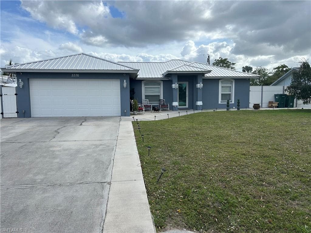 5376 20th PL SW NAPLES, FL 34116