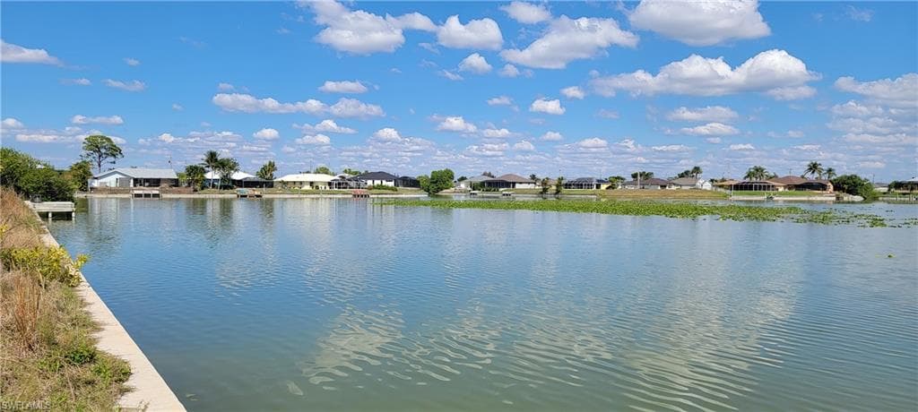 1143 NW 4th AVE CAPE CORAL, FL 33993