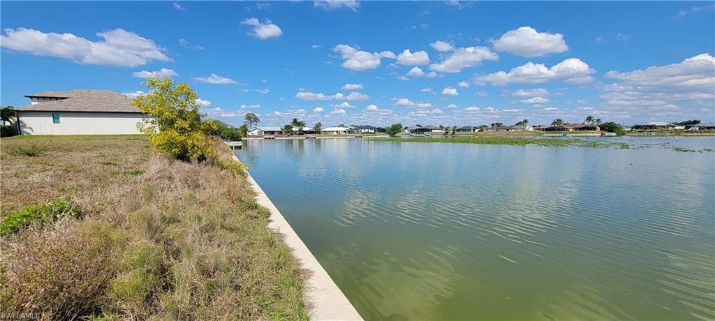 1147 NW 4th AVE CAPE CORAL, FL 33993