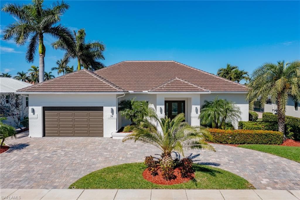 54 Gulfport CT MARCO ISLAND, FL 34145