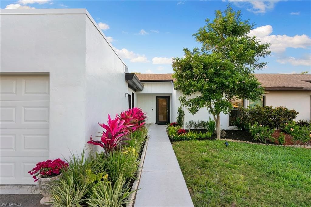 3870 Estero Bay LN F12 NAPLES, FL 34112