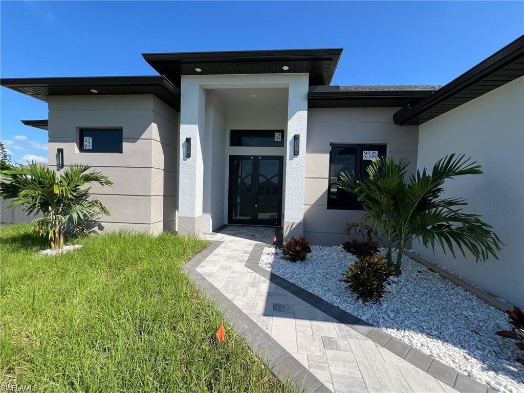 1049 Albert AVE LEHIGH ACRES, FL 33971
