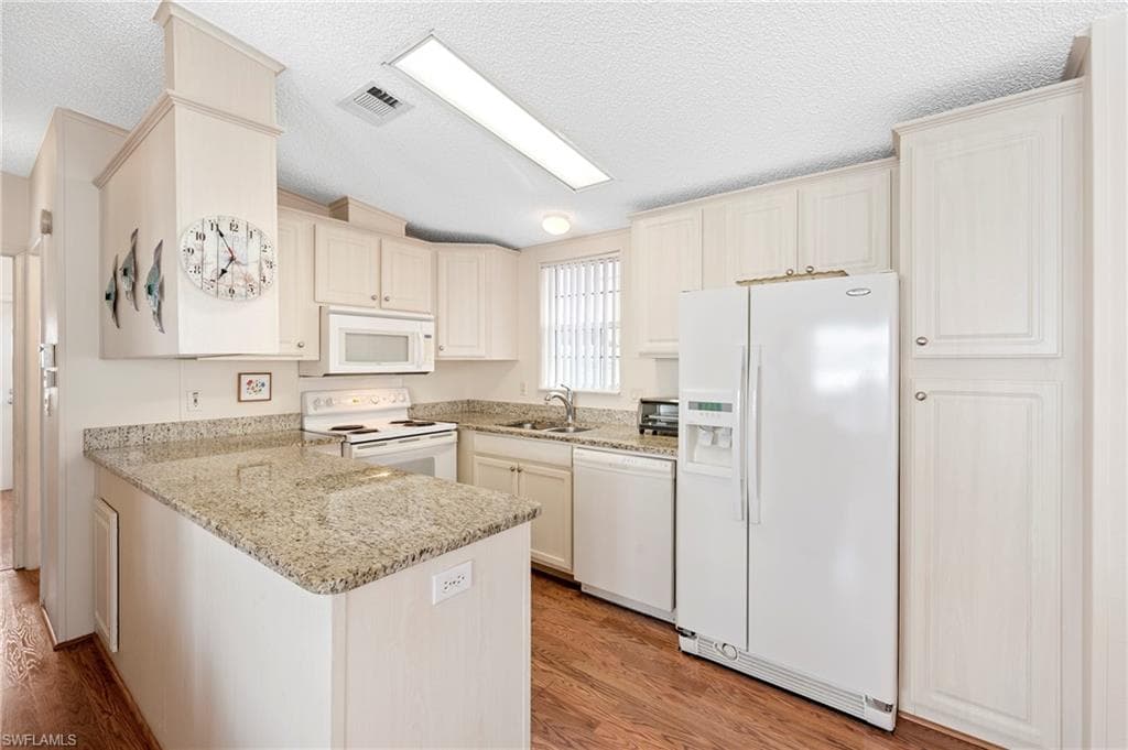 185 Ramble DR NORTH FORT MYERS, FL 33903