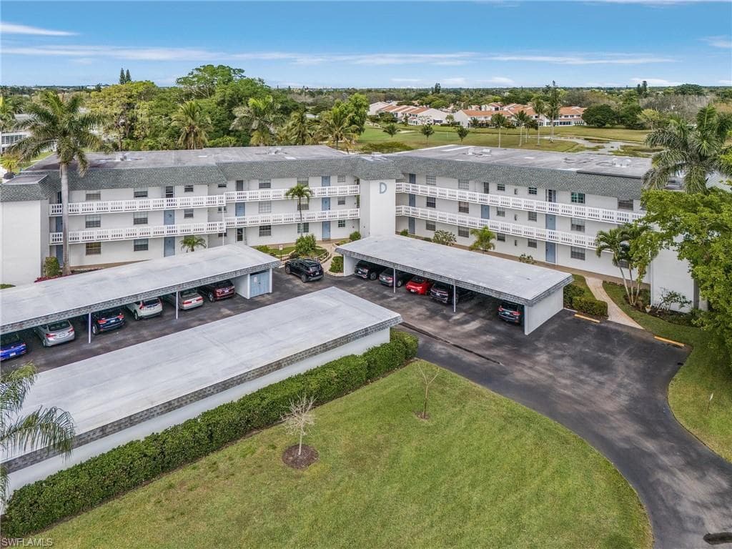 315 Saint Andrews BLVD D23 NAPLES, FL 34113