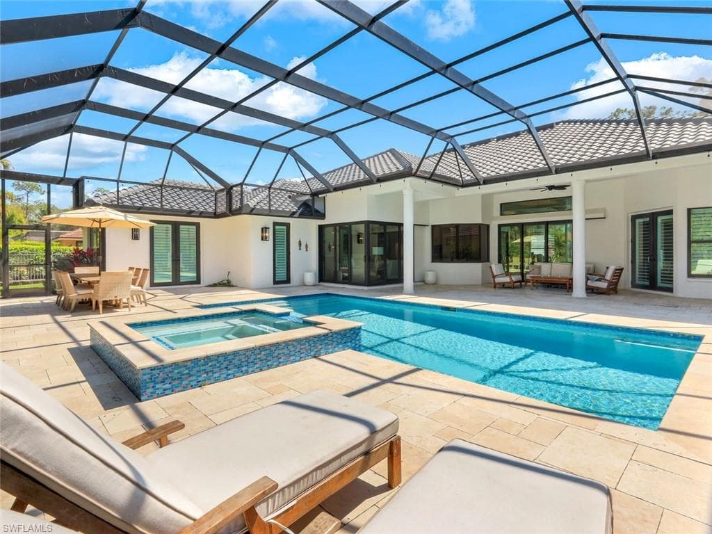 9937 Clear Lake CIR NAPLES, FL 34109
