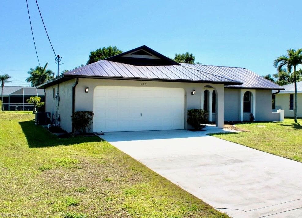 230 SW 46th TER CAPE CORAL, FL 33914