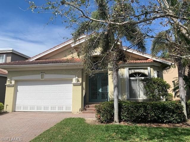8513 Sumner AVE FORT MYERS, FL 33908