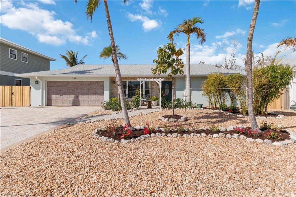 341 Jefferson CT FORT MYERS BEACH, FL 33931