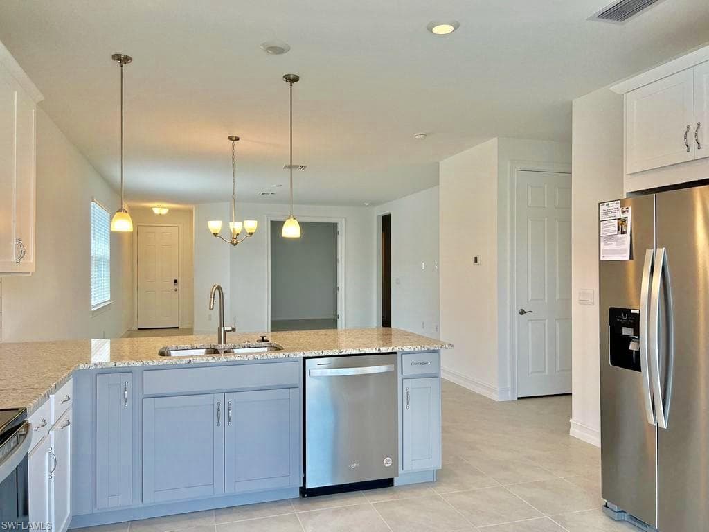 28315 CAPTIVA SHELL LOOP BONITA SPRINGS, FL 34135