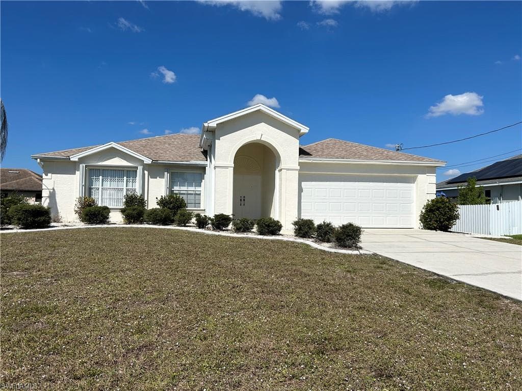1909 SW 47th TER CAPE CORAL, FL 33914
