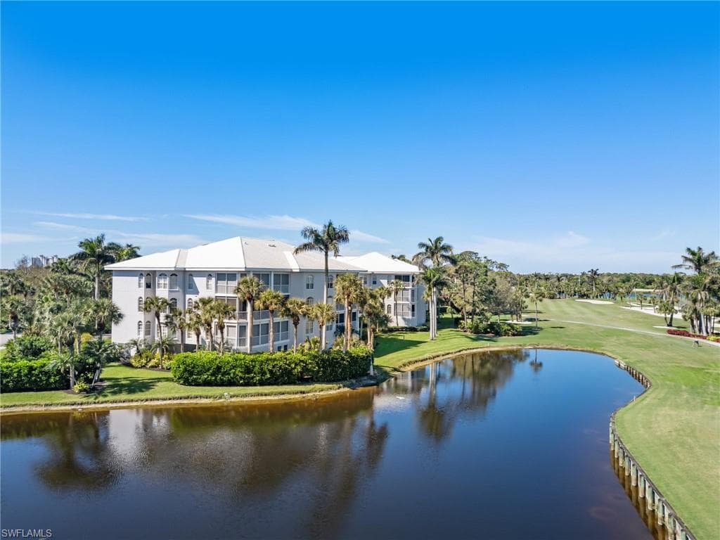 599 Audubon BLVD 201 NAPLES, FL 34110