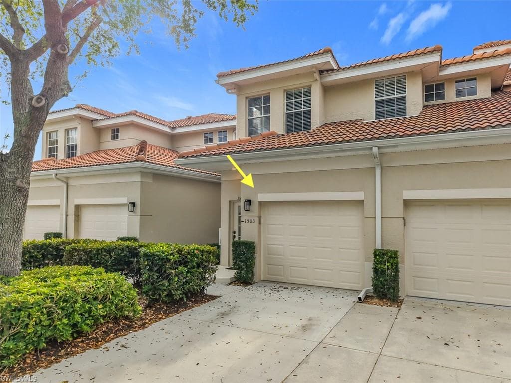 3063 Horizon LN 1504 NAPLES, FL 34109