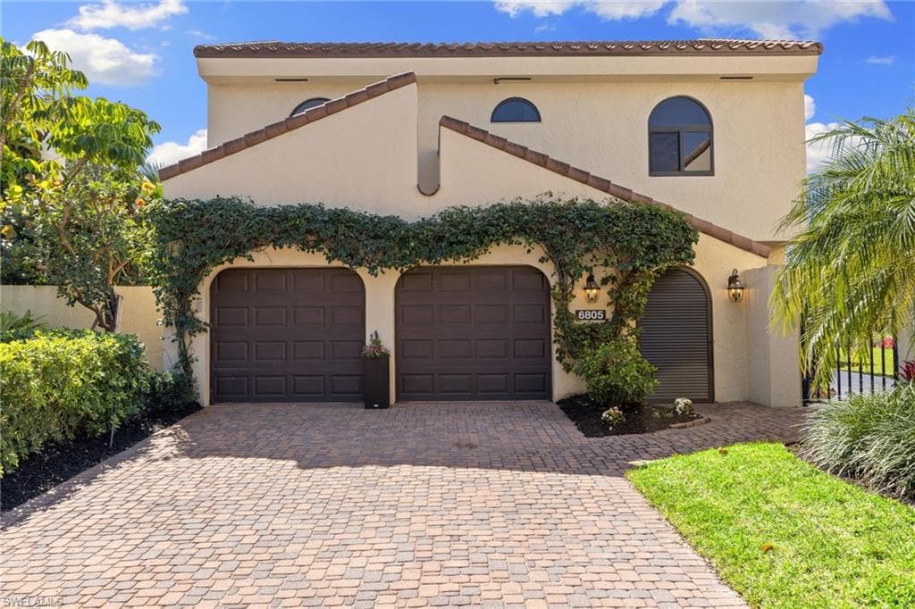 6805 Sand Pointe CIR NAPLES, FL 34108
