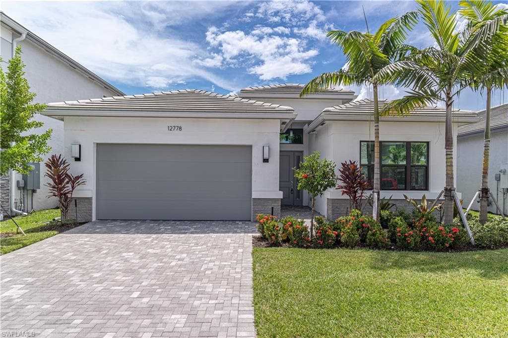 12778 Woodbury DR ESTERO, FL 33928