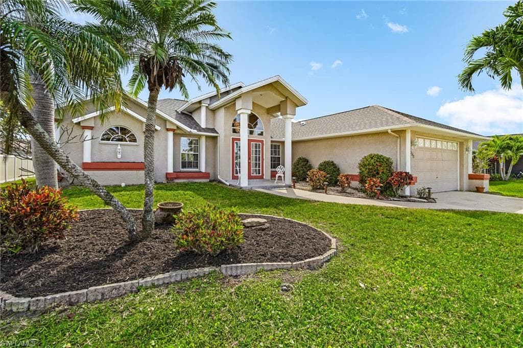 1518 SW 52nd TER CAPE CORAL, FL 33914