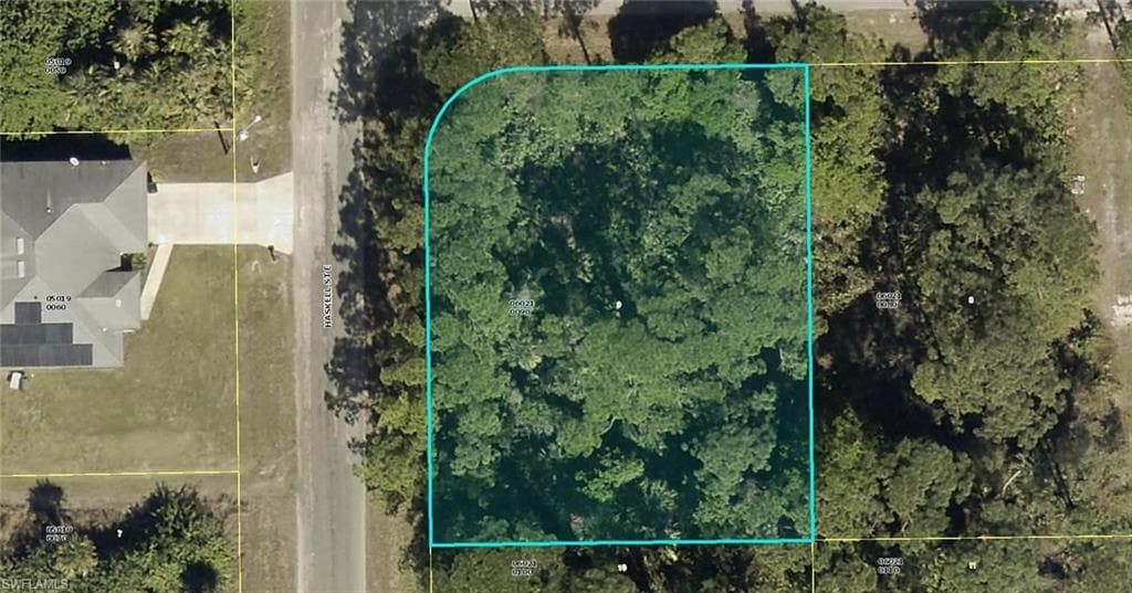860 Kildare ST E LEHIGH ACRES, FL 33974