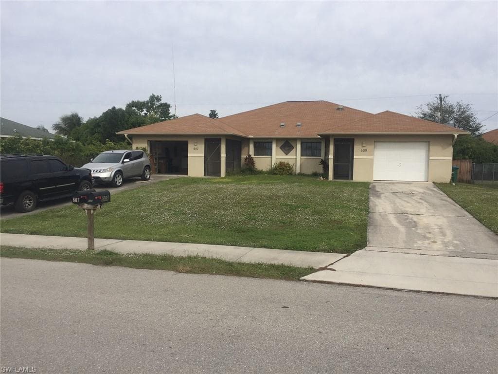609 SE 8th ST CAPE CORAL, FL 33990