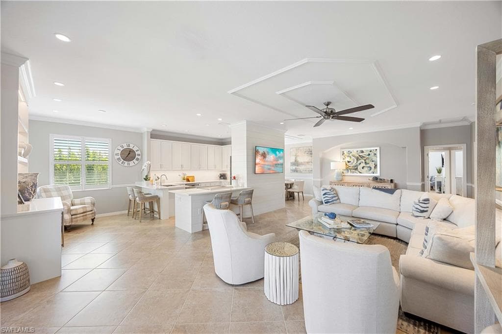 9118 Prima WAY 202 NAPLES, FL 34113