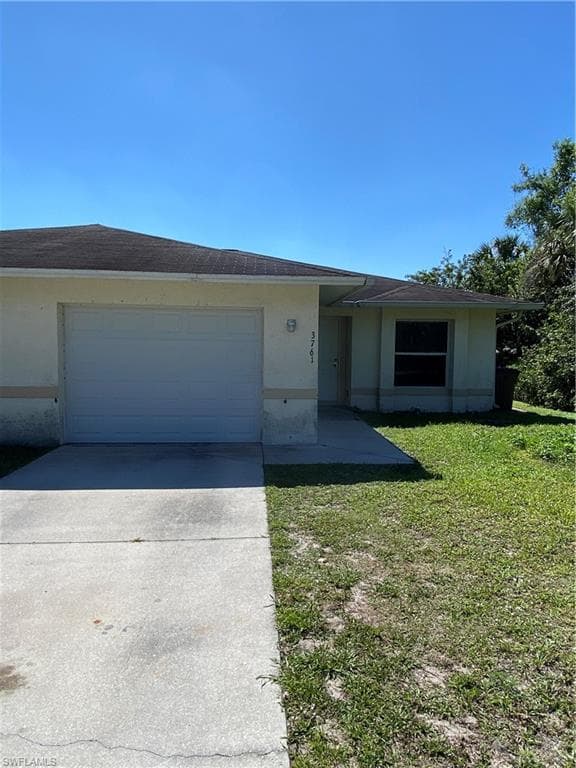 3761 Kemper ST FORT MYERS, FL 33905