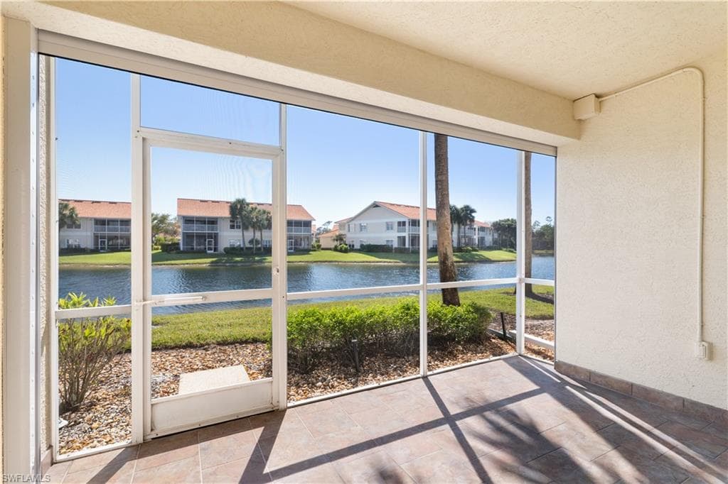 5430 Worthington LN 103 NAPLES, FL 34110