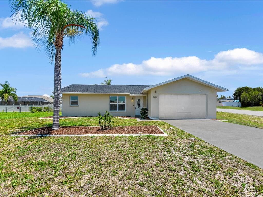 3929 SE 2nd PL CAPE CORAL, FL 33904