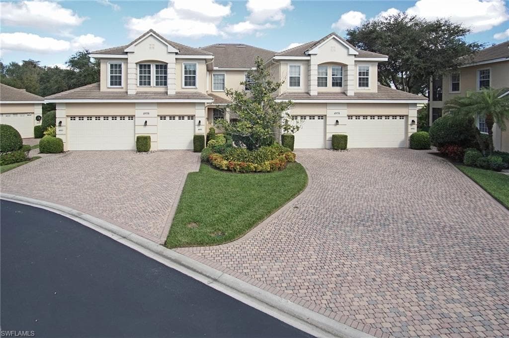 4958 Westchester CT 4004 NAPLES, FL 34105